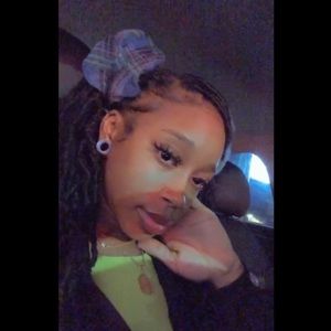 Meet your Posher, A'treia